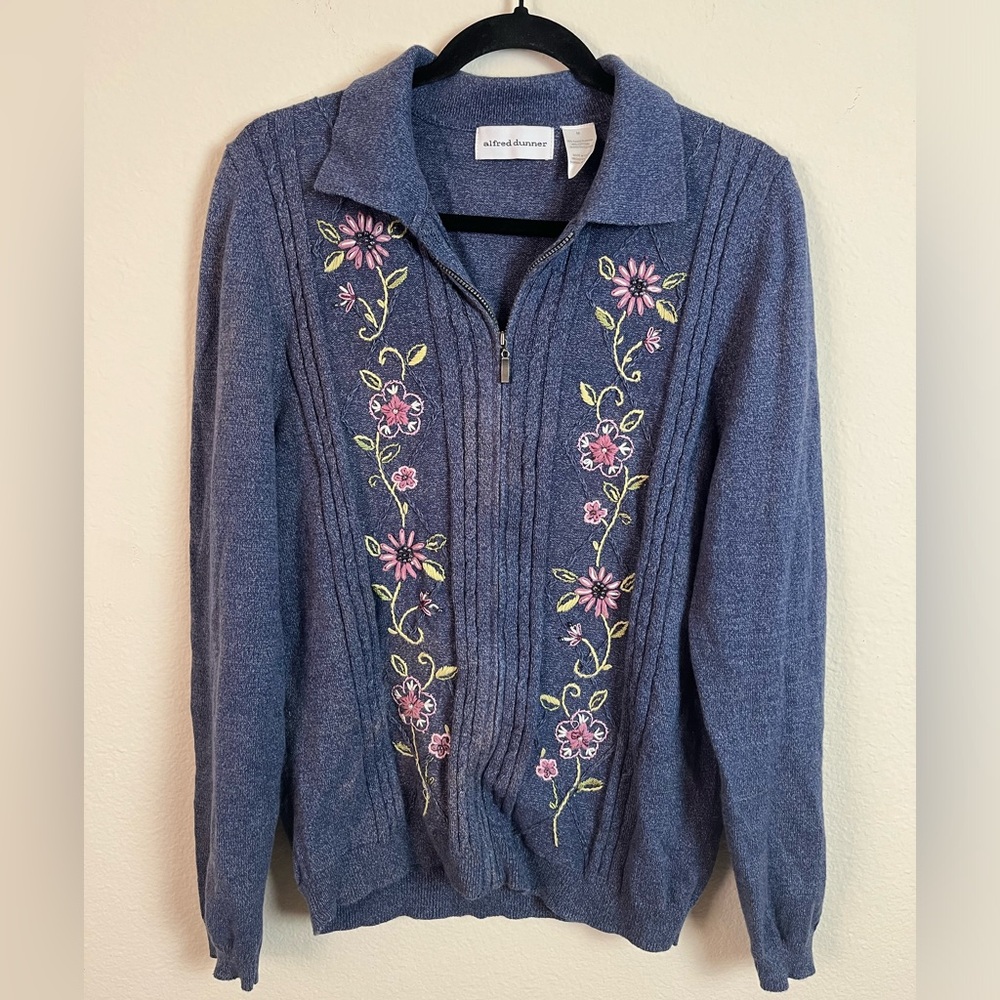 Soft Cotton Blend‎ Embroidered Sweater Women's M Zip Up Floral Cable Knit Jacket
